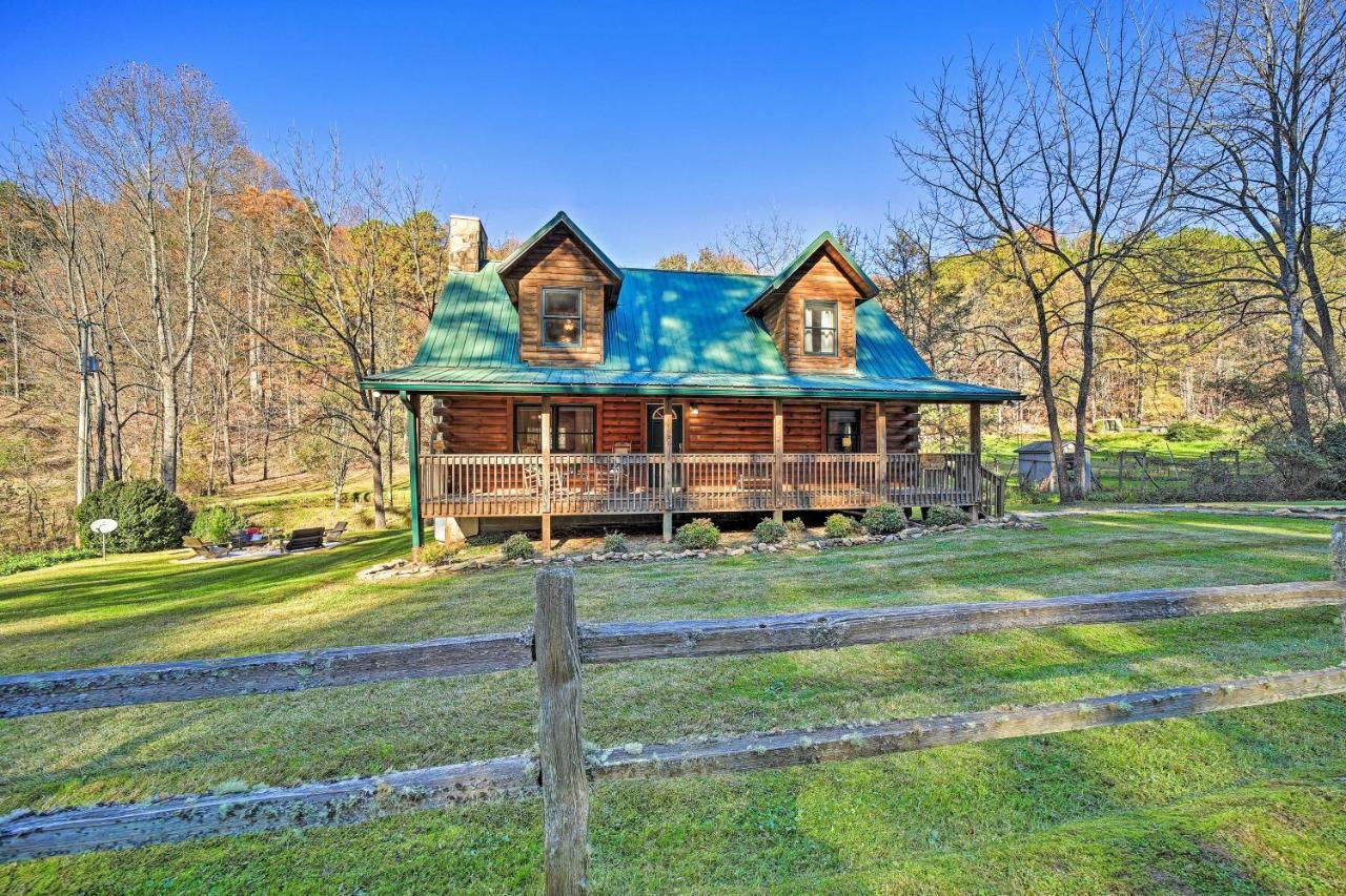 Creekside Bryson City Cabin With Private Hot Tub Villa Exteriör bild